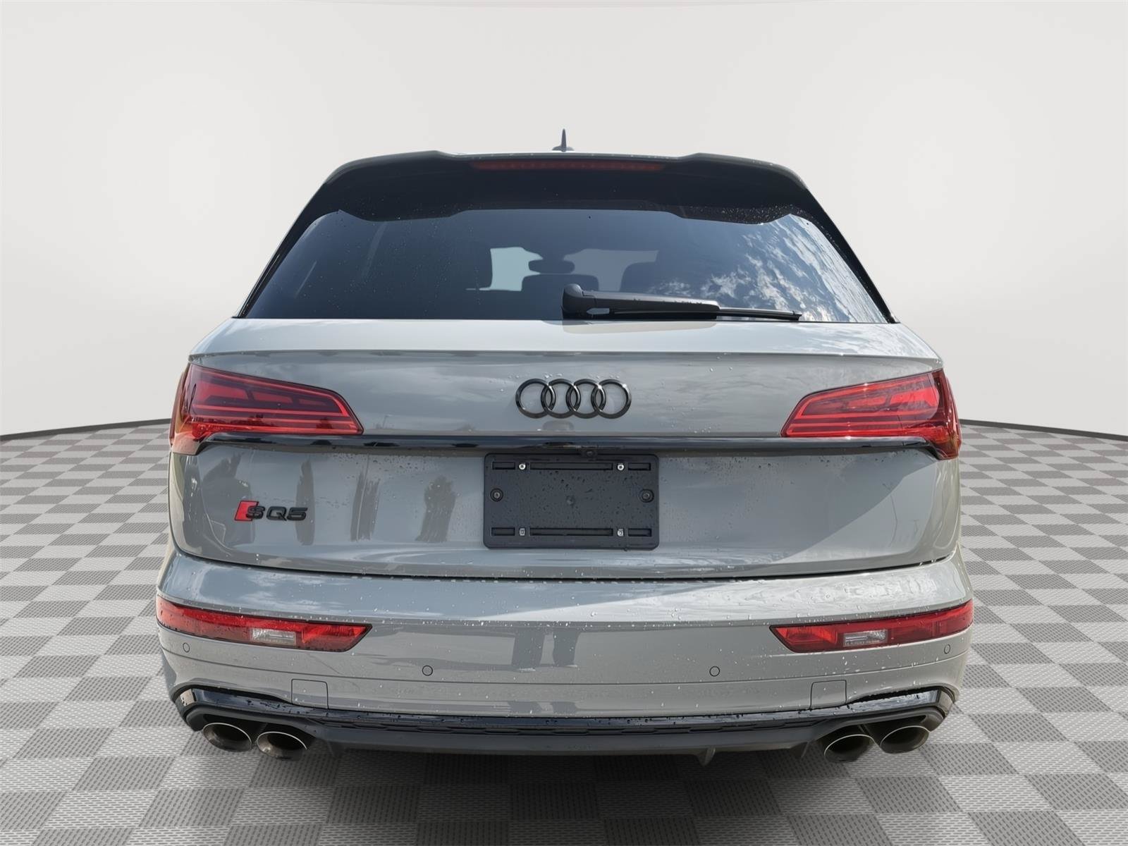 Used 2022 Audi SQ5 Premium Plus w/ Premium Plus Package AWD/4WD image 4