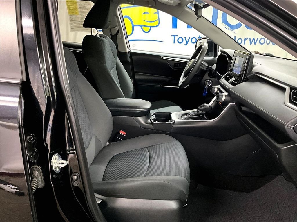 Certified 2020 Toyota RAV4 LE w/ All Weather Liner Package AWD/4WD image 11