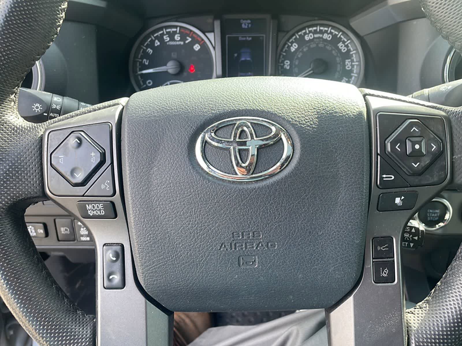 Used 2020 Toyota Tacoma TRD Sport w/ TRD Premium Sport Package AWD/4WD image 17