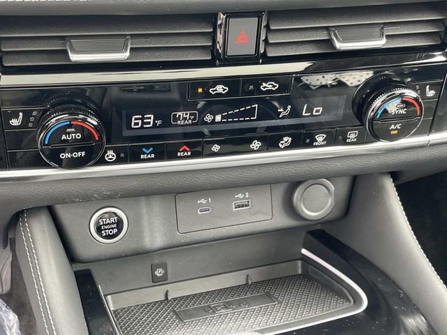 Used 2022 Nissan Rogue Platinum w/ Head-Up Display Package FWD image 27