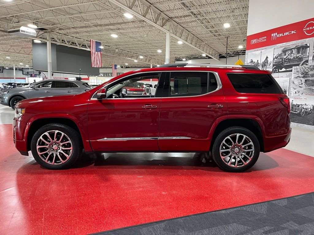 Used 2023 GMC Acadia Denali w/ Denali Ultimate Package image 7