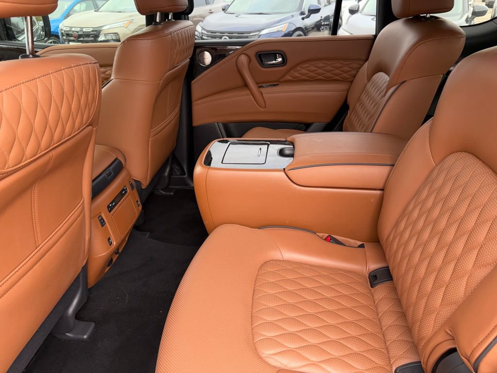 Used 2024 INFINITI QX80 Sensory w/ Cargo Package AWD/4WD image 23