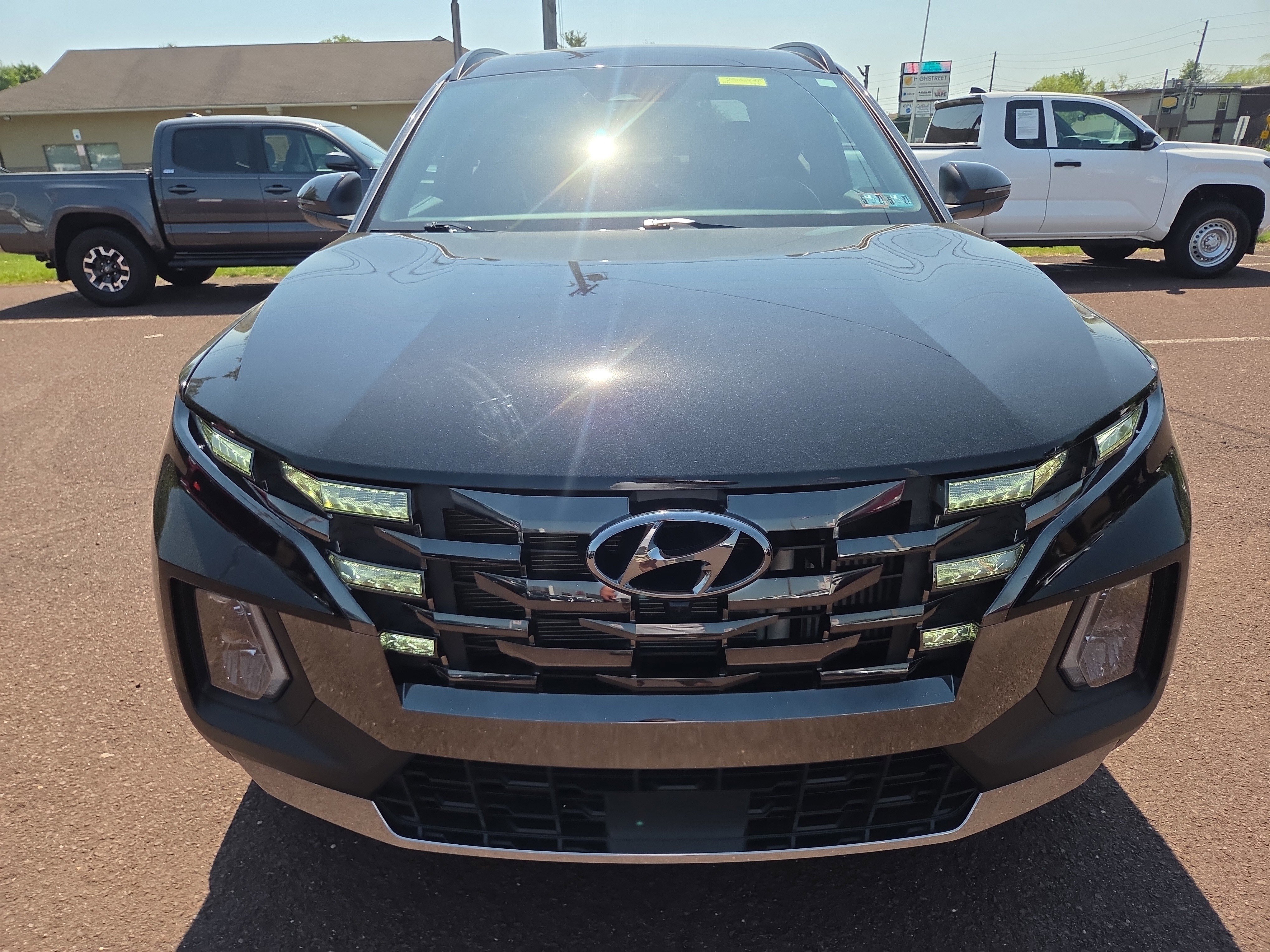 Used 2024 Hyundai Santa Cruz Limited AWD/4WD image 8