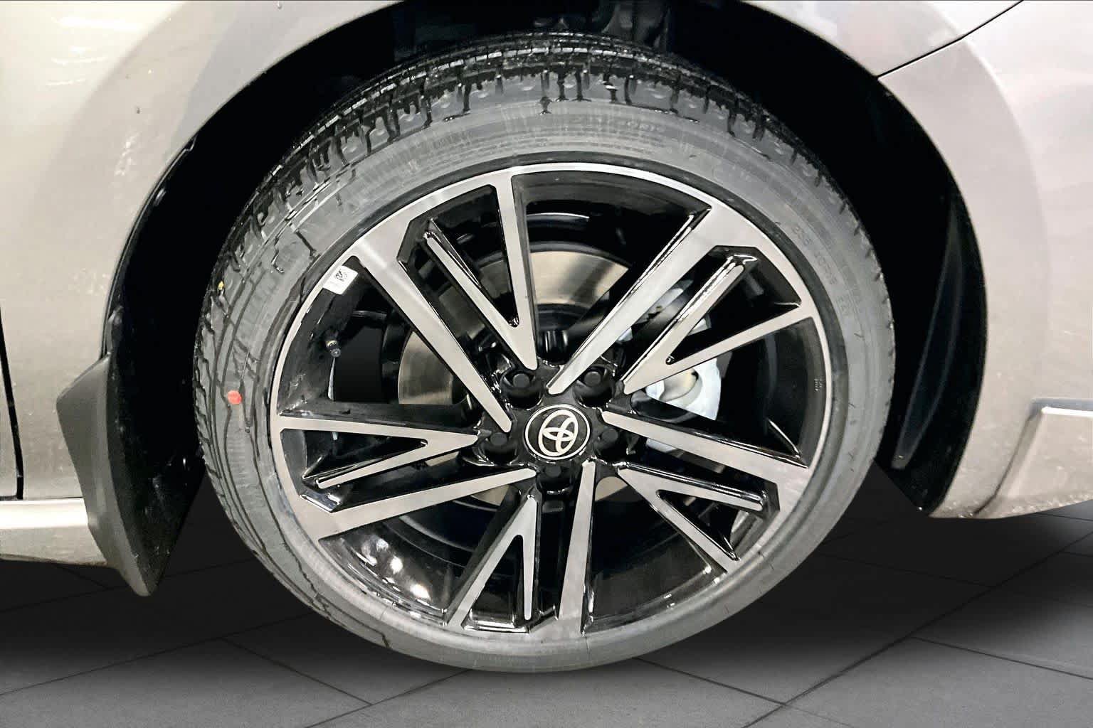 New 2026 Toyota Camry XSE AWD/4WD image 12