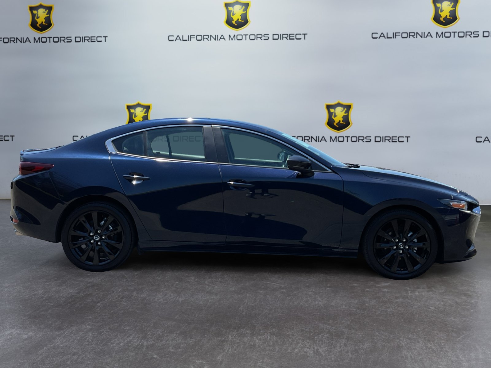 Used 2024 MAZDA MAZDA3 s FWD image 4