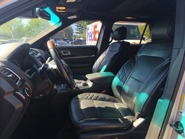 Used 2016 Ford Explorer Platinum AWD/4WD image 9
