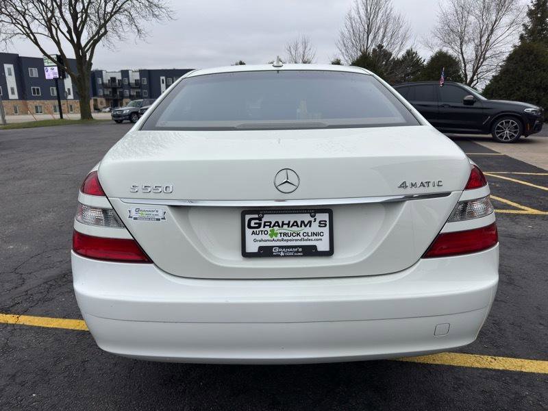 Used 2009 Mercedes-Benz S 550 4MATIC image 6