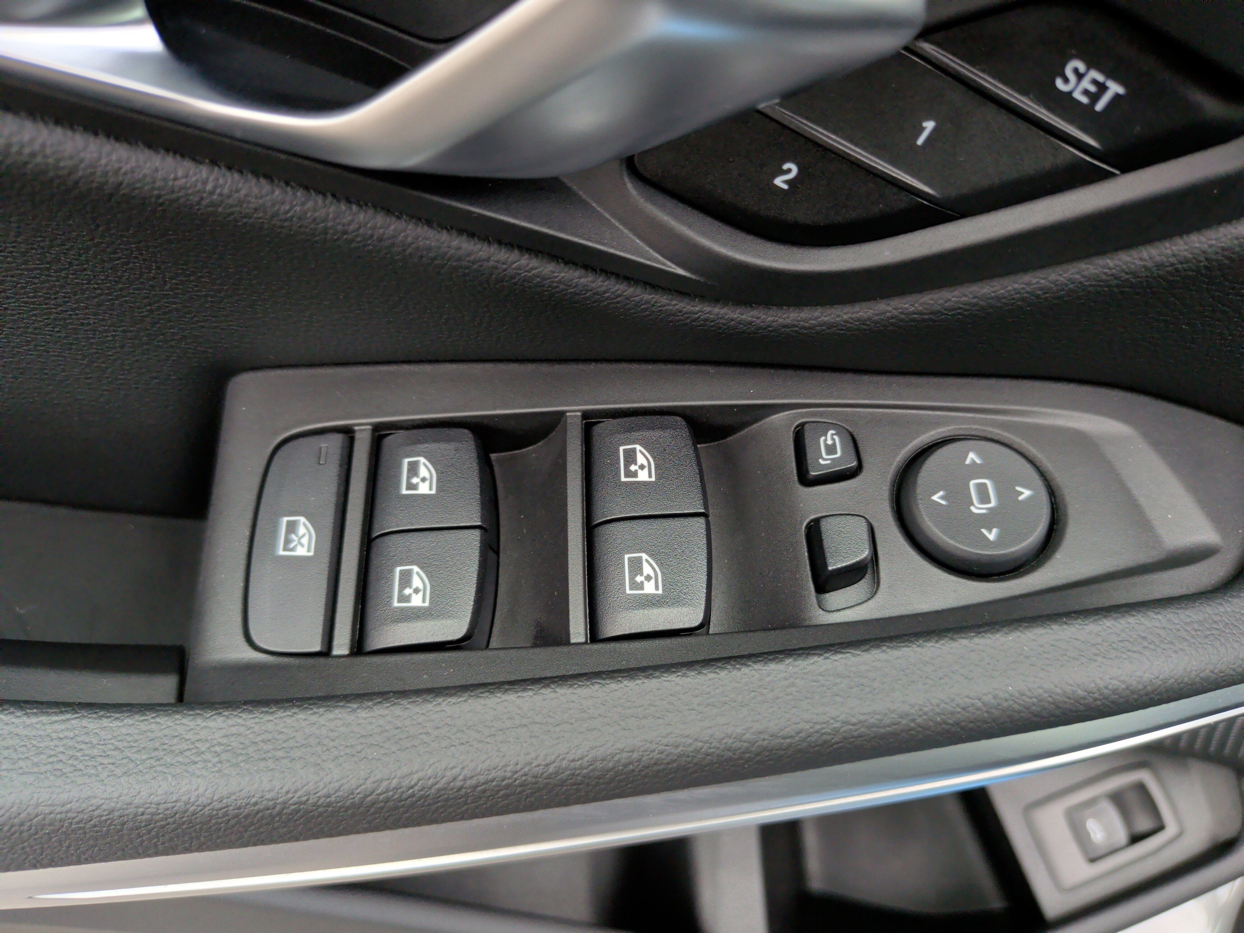 Certified 2023 BMW 330i Sedan w/ Convenience Package image 15