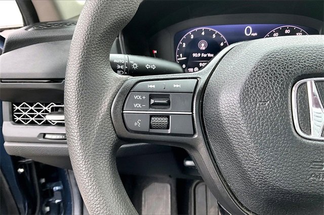 Used 2024 Honda Accord EX image 11
