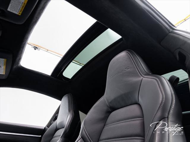 Used 2025 Porsche 911 Turbo S AWD/4WD image 28