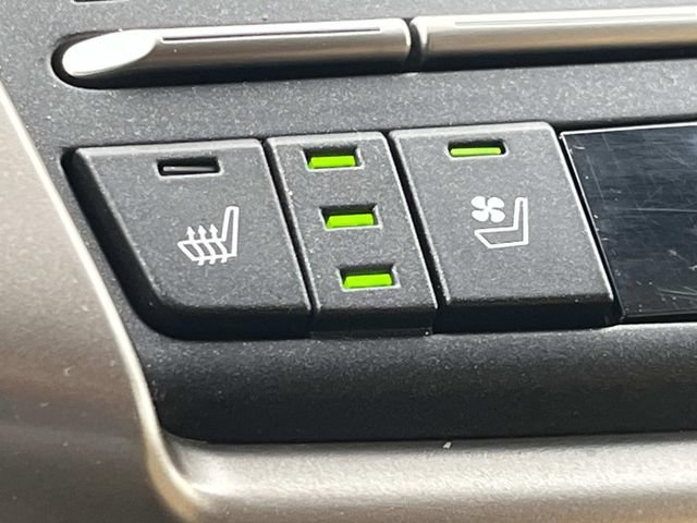 Used 2019 Lexus NX 300h AWD w/ Comfort Package image 38