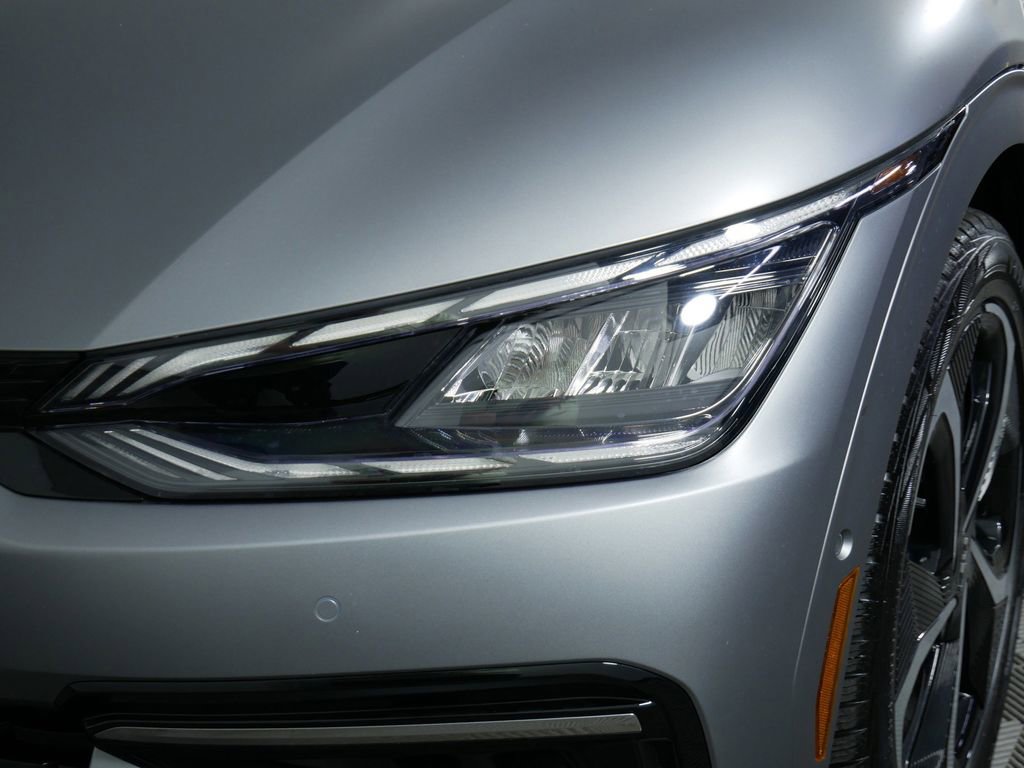 Certified 2024 Kia EV6 GT-Line AWD/4WD image 15