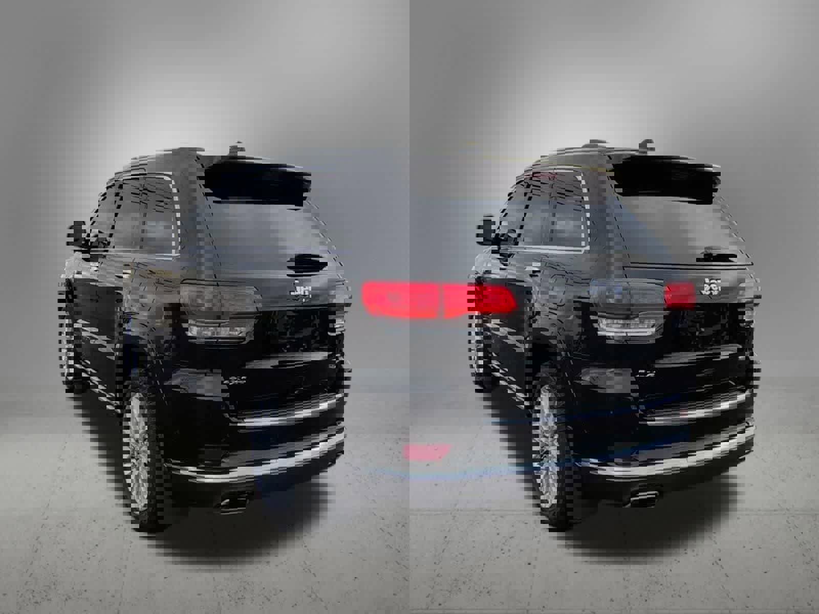 Used 2018 Jeep Grand Cherokee Summit image 4