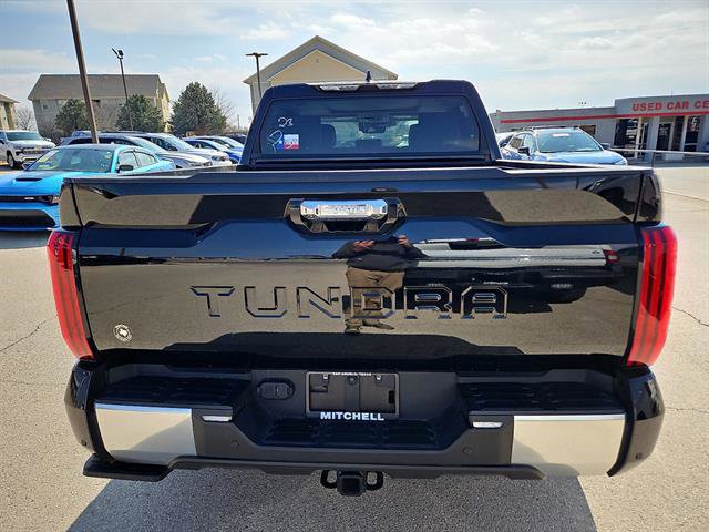 Used 2023 Toyota Tundra Limited image 4