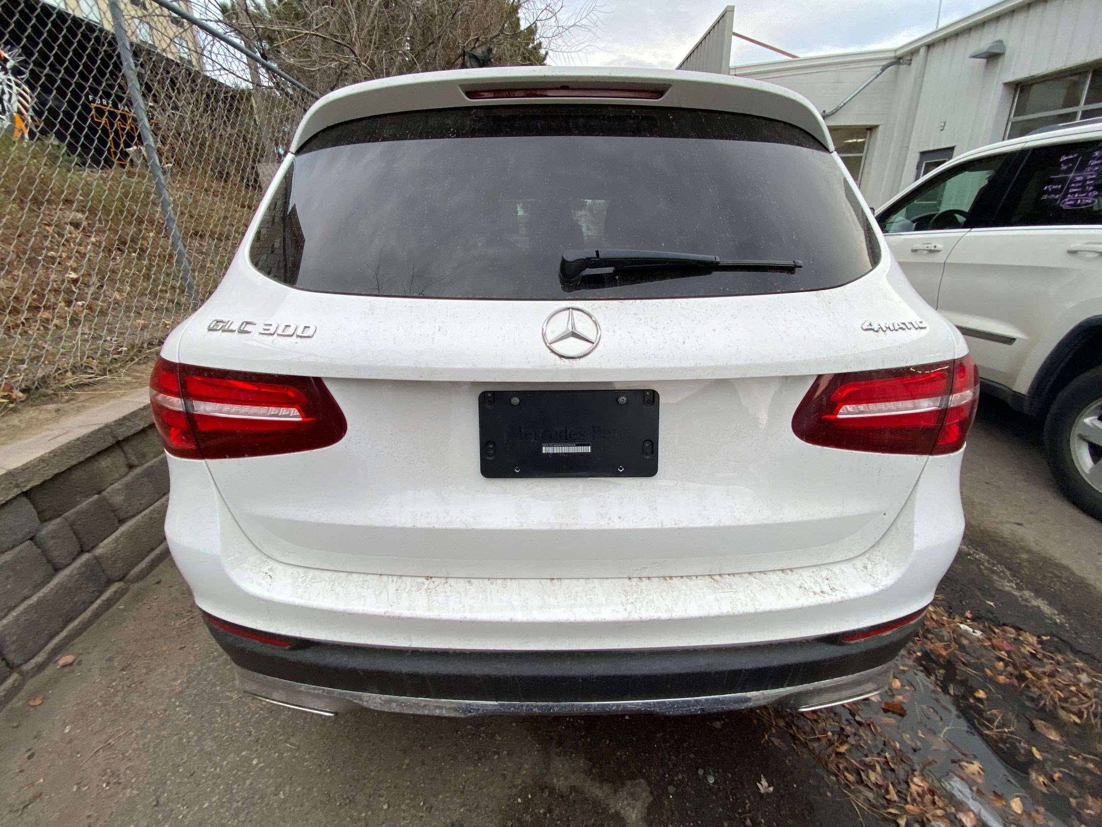 Used 2017 Mercedes-Benz GLC 300 4MATIC image 6