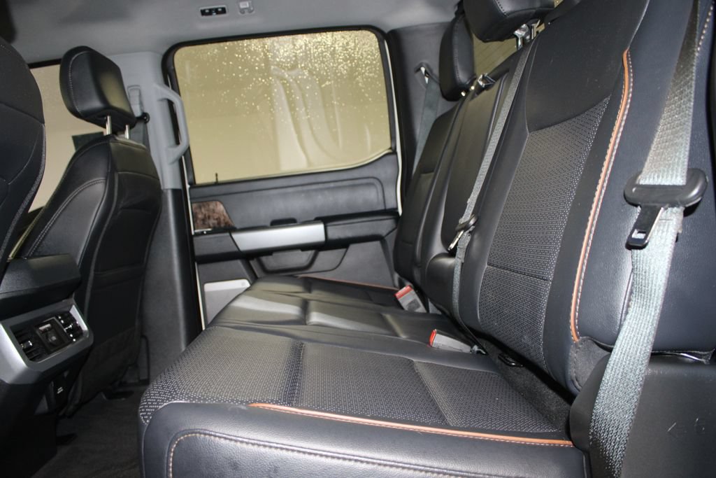 Used 2025 Ford F250 Lariat w/ Black Appearance Package AWD/4WD image 21