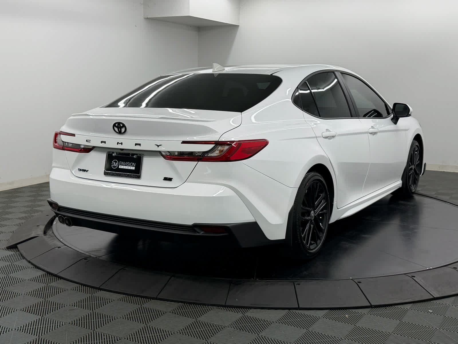 New 2026 Toyota Camry SE w/ Multimedia Upgrade Package FWD image 8