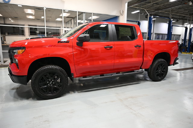 New 2026 Chevrolet Silverado 1500 Custom Trail Boss w/ Turbomax Blackout Package AWD/4WD image 10