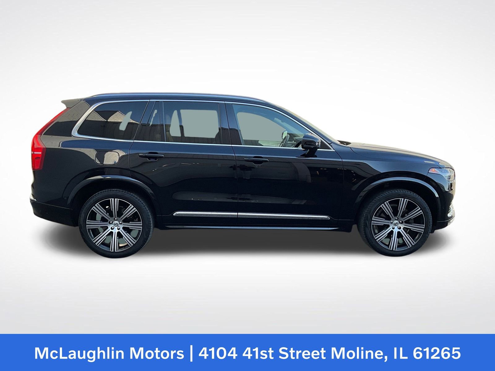 Certified 2023 Volvo XC90 B6 Ultimate w/ Protection Package Premier image 21