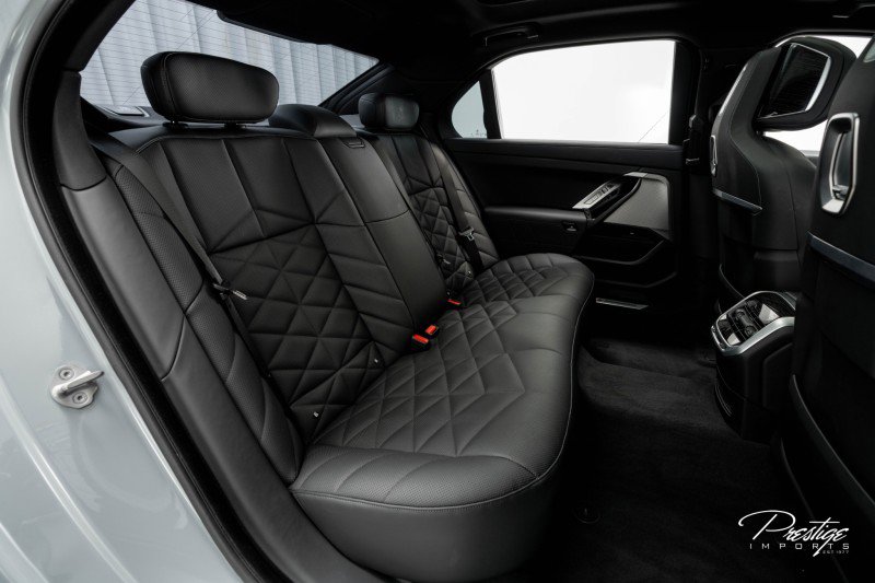 Used 2023 BMW 740i w/ Parking Assistance Package image 52