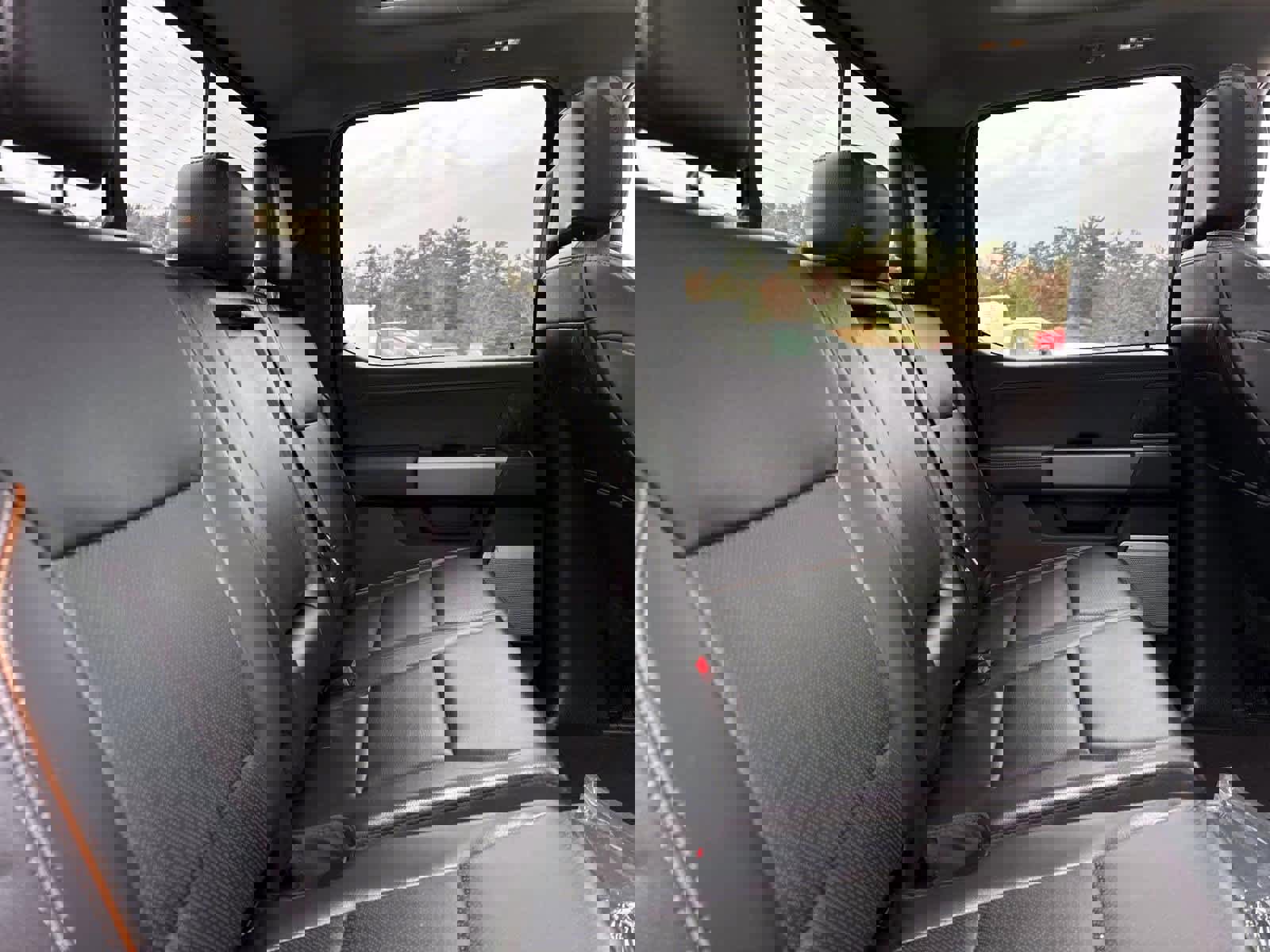 Used 2025 Ford F450 Lariat image 15