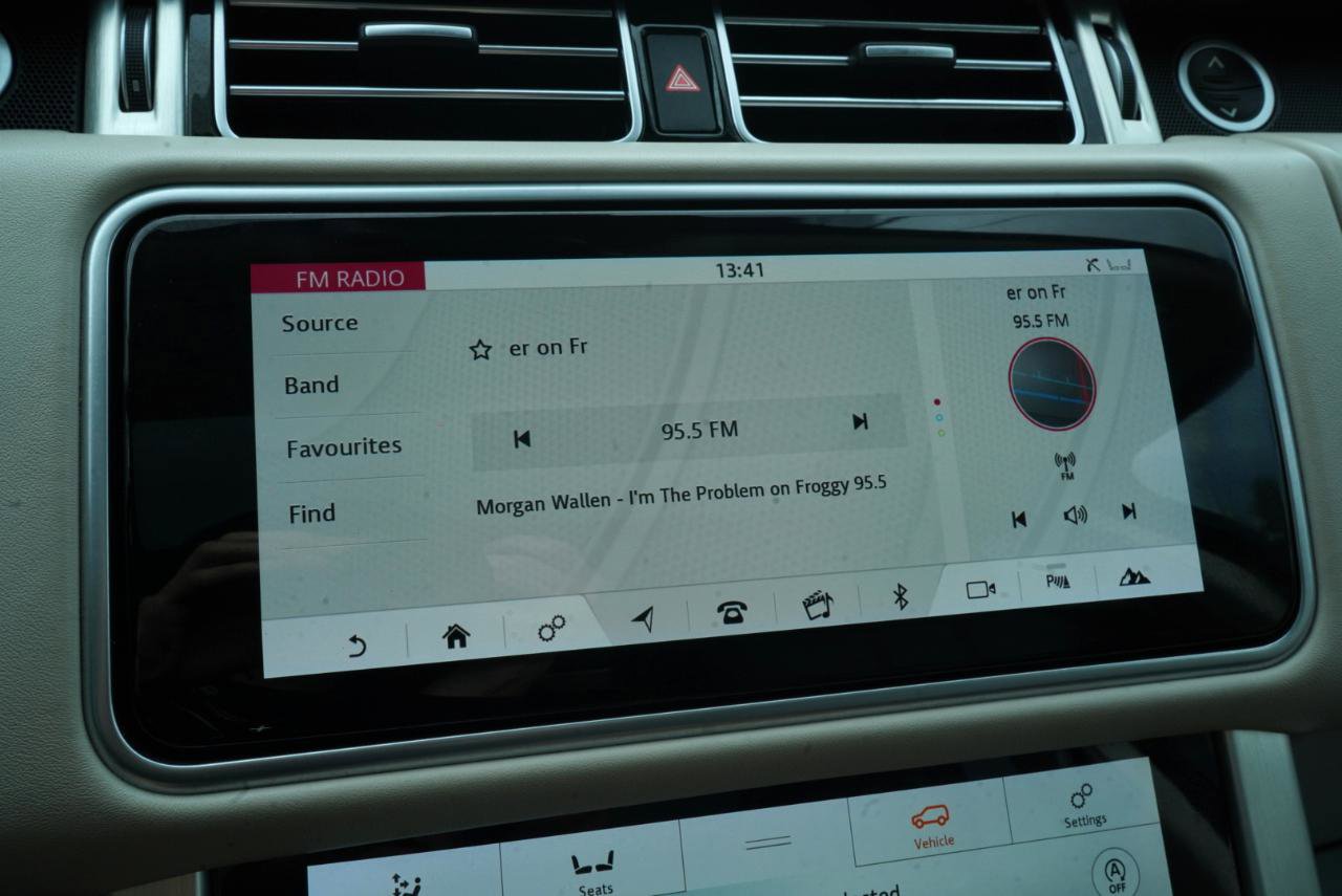 Used 2019 Land Rover Range Rover HSE AWD/4WD image 34