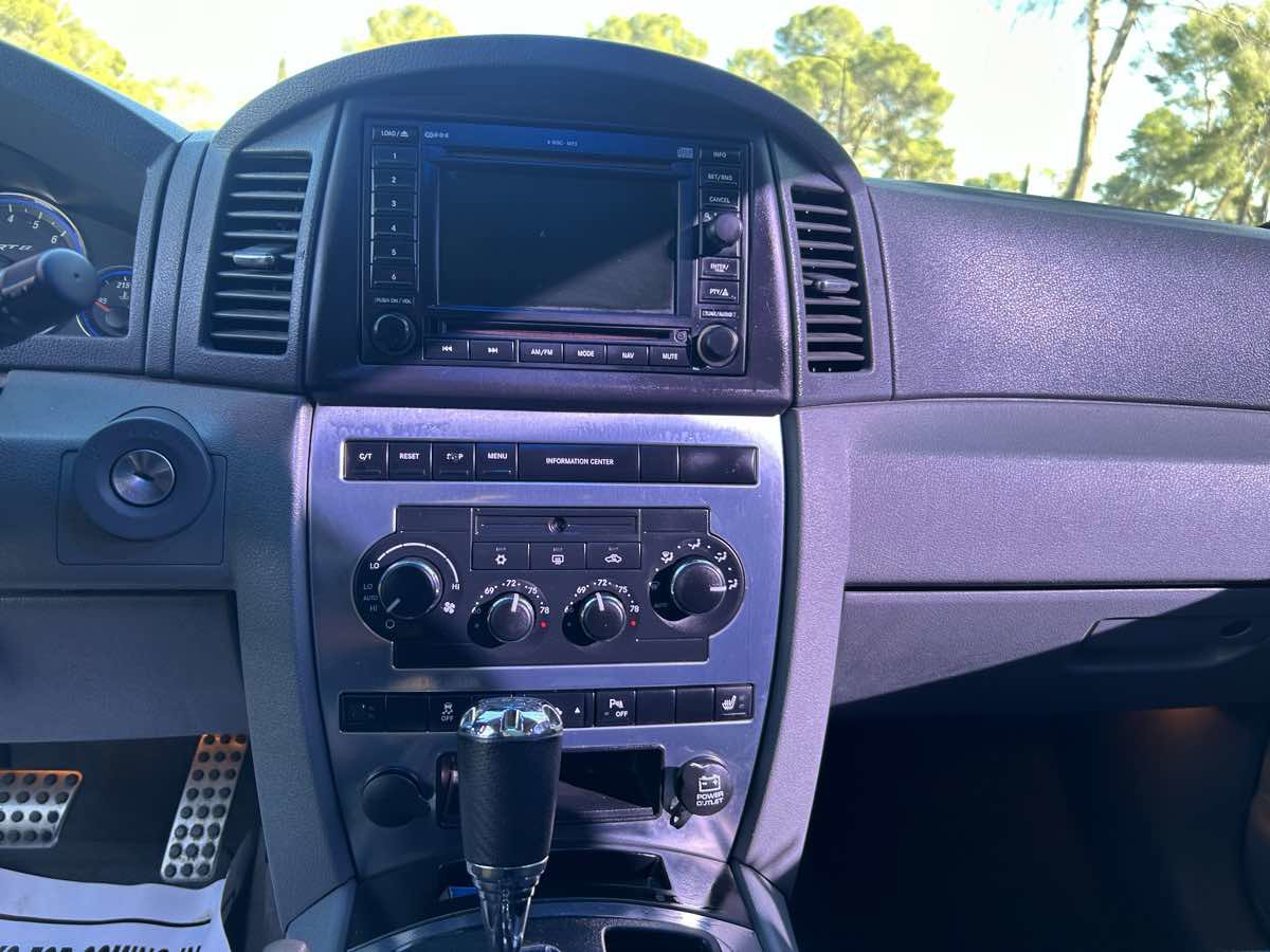 Used 2006 Jeep Grand Cherokee SRT8 w/ SRT Option Group I AWD/4WD image 12