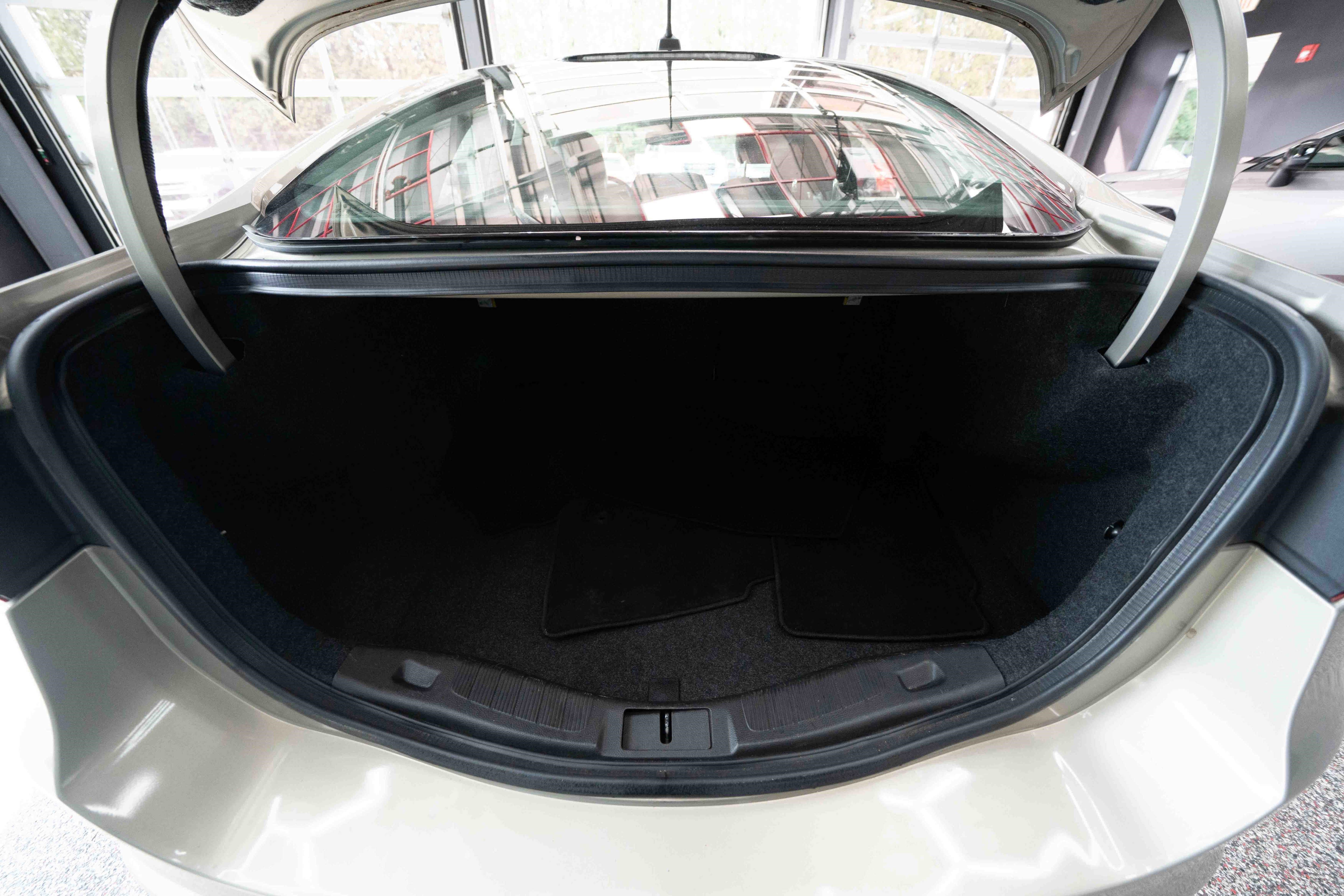 Used 2016 Ford Fusion Titanium image 27