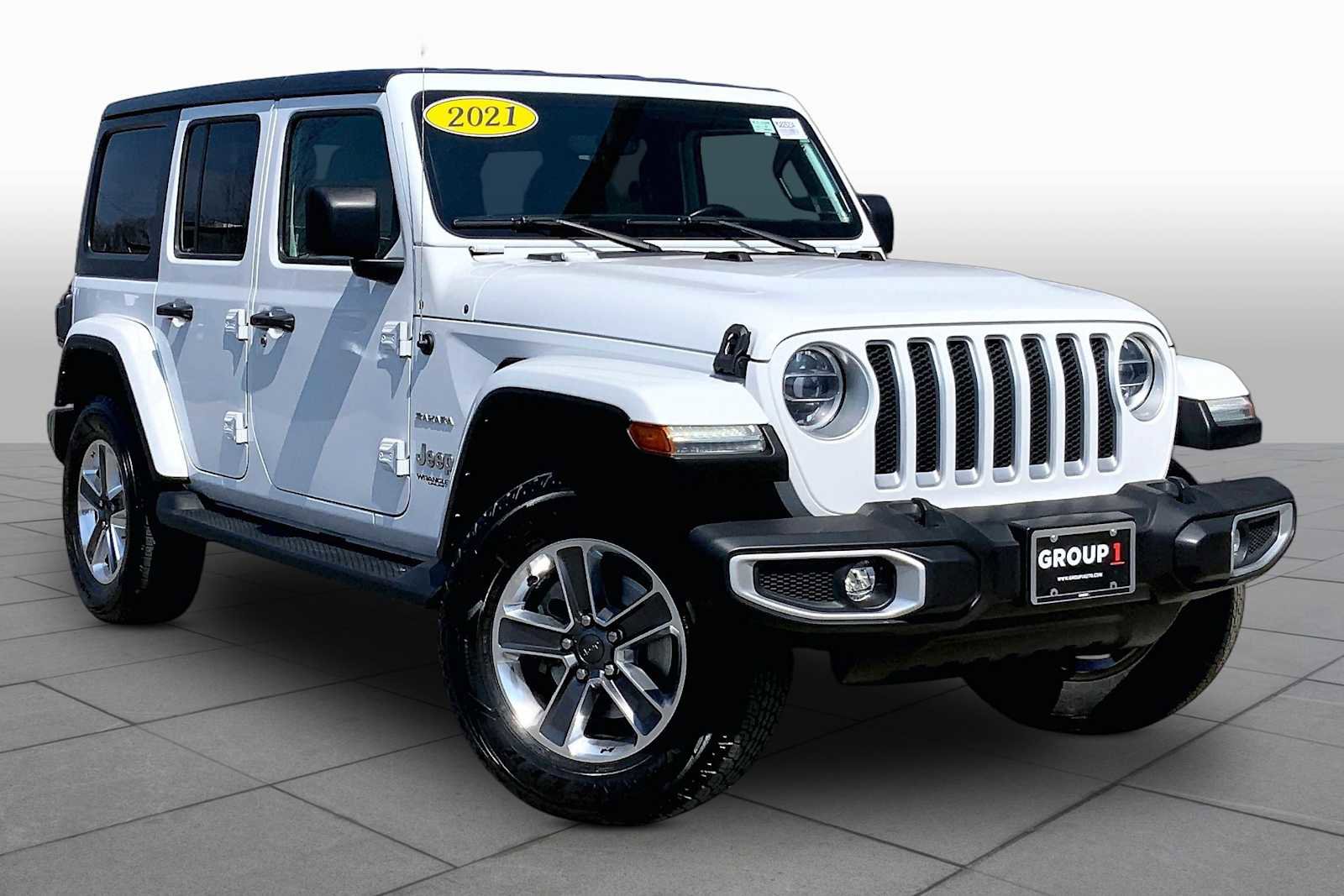 Used 2021 Jeep Wrangler Unlimited Sahara AWD/4WD image 3