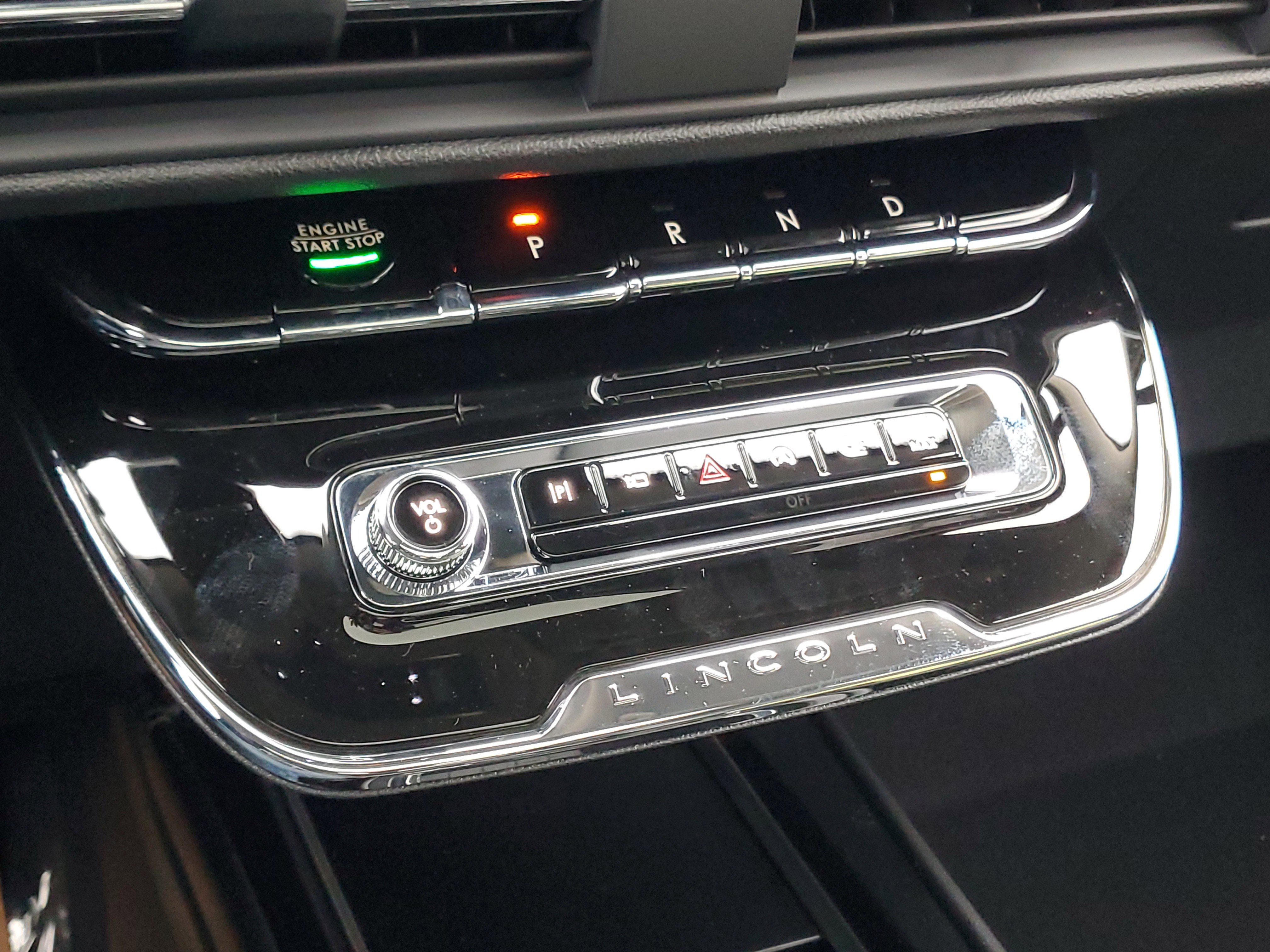 New 2026 Lincoln Corsair Premiere image 22