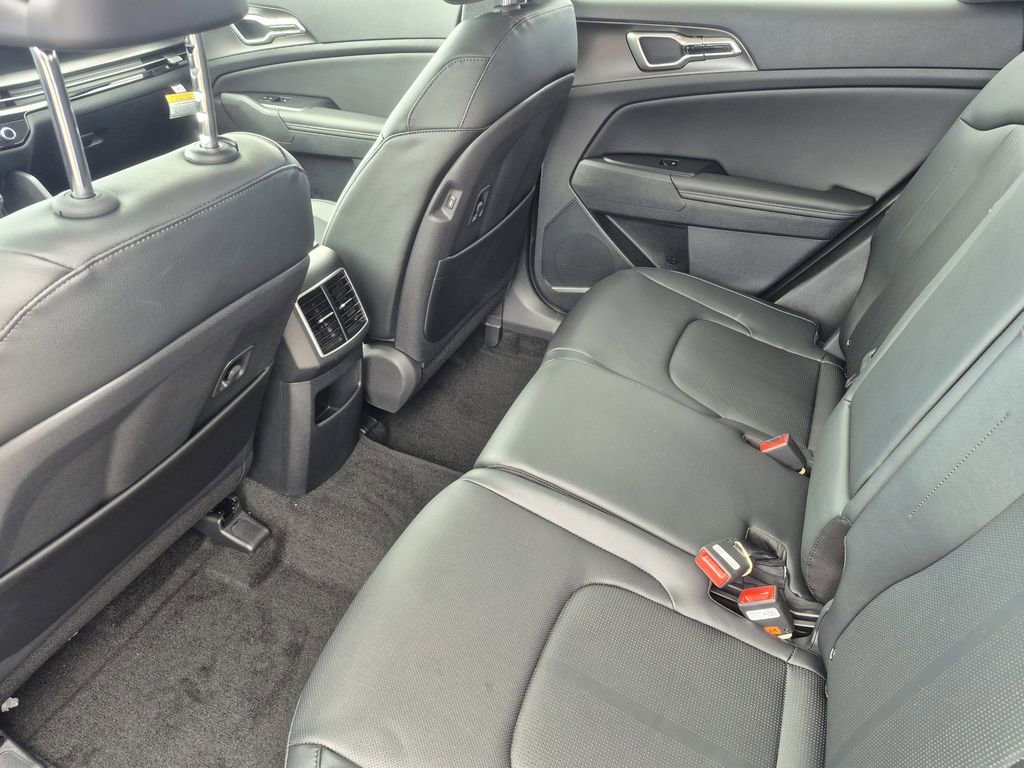 New 2026 Kia Sportage EX image 12