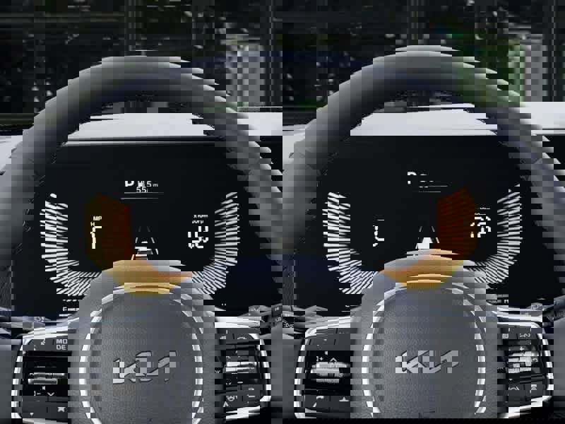 New 2026 Kia Carnival EX image 21