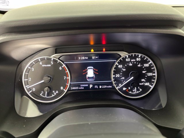 Used 2025 Nissan Rogue SV w/ SV Premium Package FWD image 25