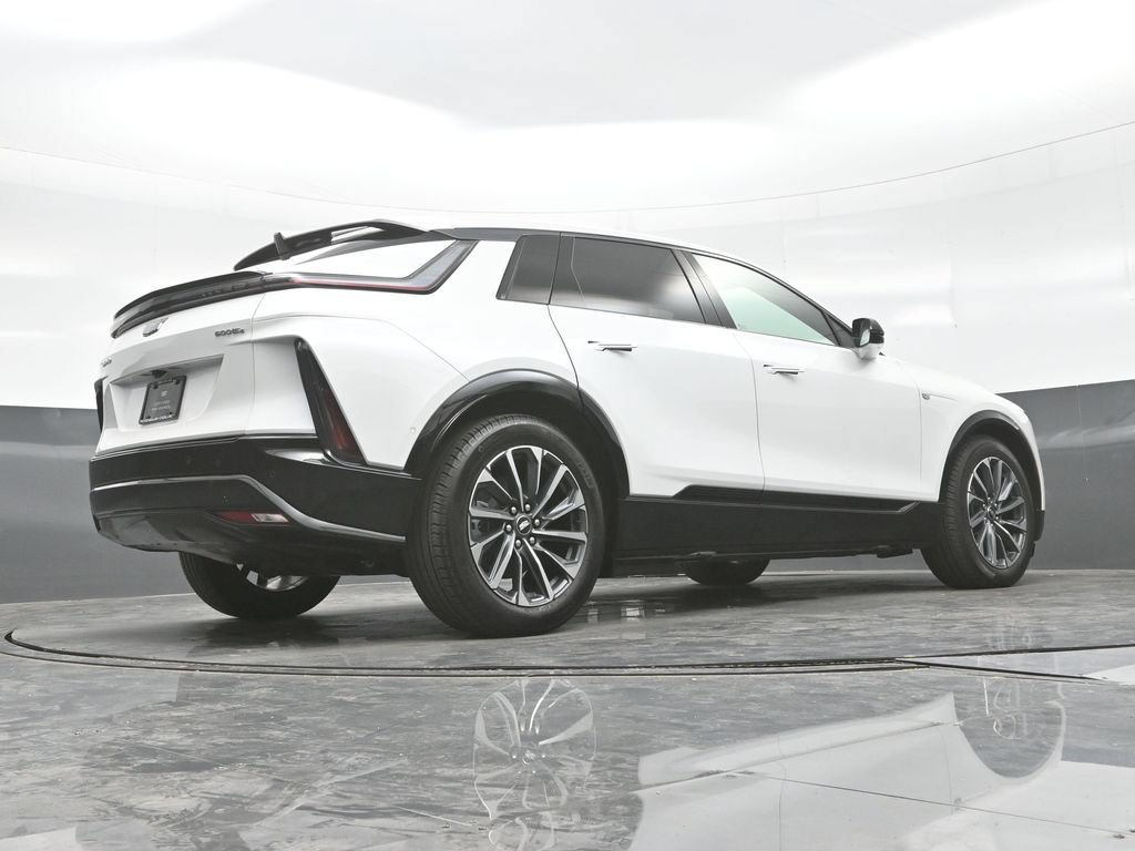 Certified 2024 Cadillac Lyriq Sport AWD/4WD image 28