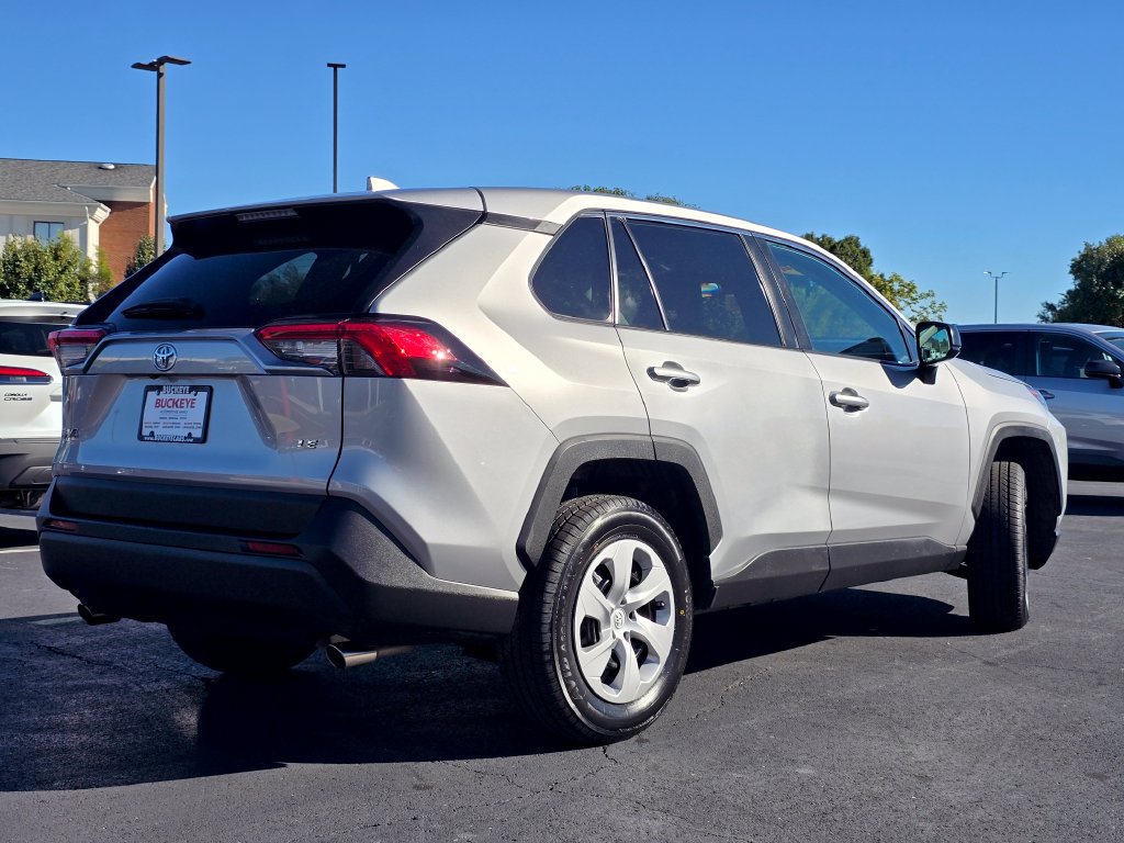 Used 2024 Toyota RAV4 LE FWD image 8