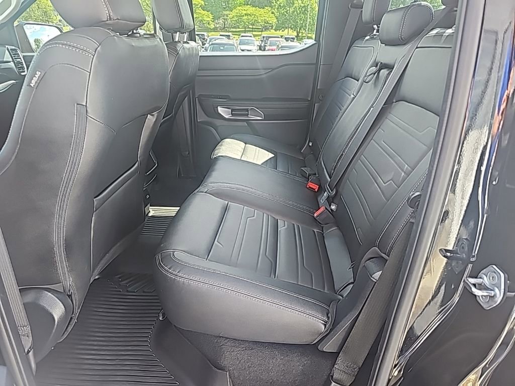 Used 2025 Ford Ranger Lariat AWD/4WD image 11