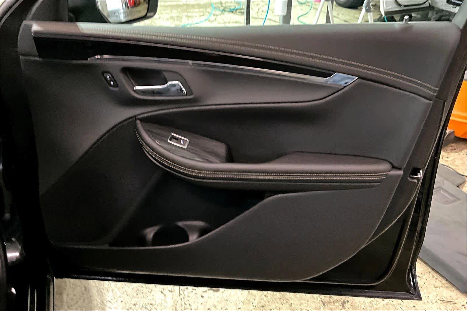 Used 2019 Chevrolet Impala LT w/ Sunroof and Spoiler Package FWD image 22
