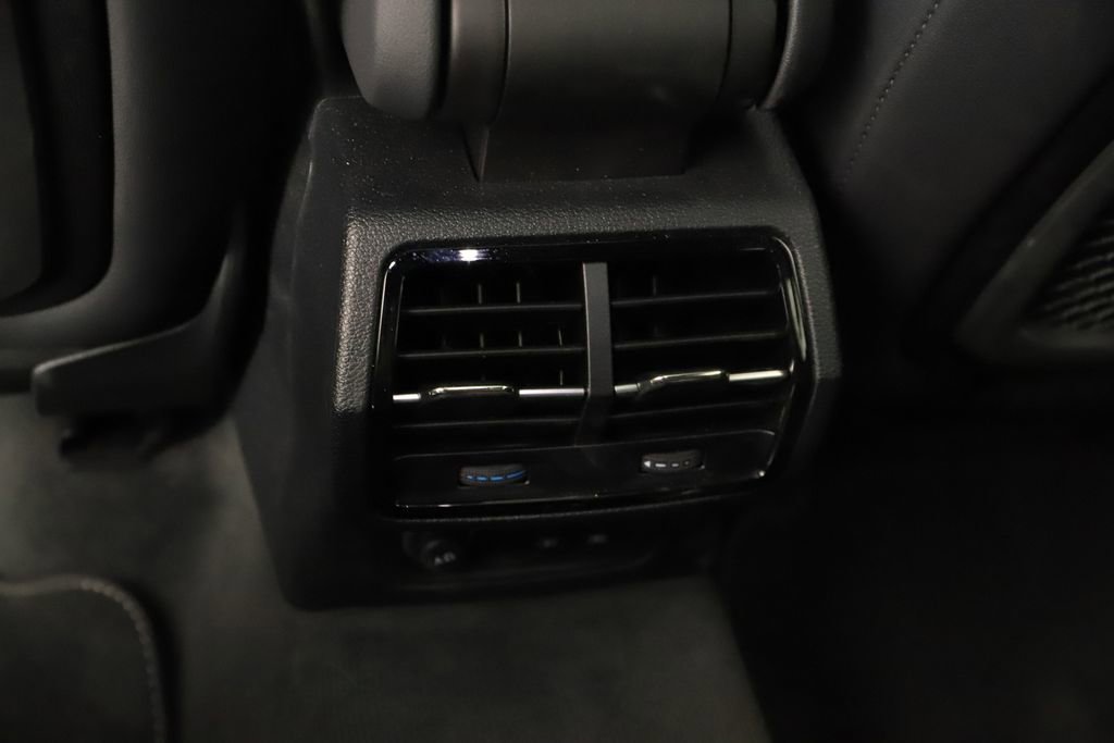 Used 2025 Audi Q3 2.0T Premium w/ Convenience Package image 22