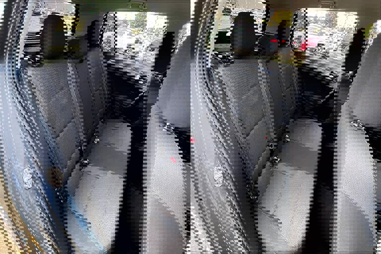 Used 2019 Volkswagen Golf S image 20