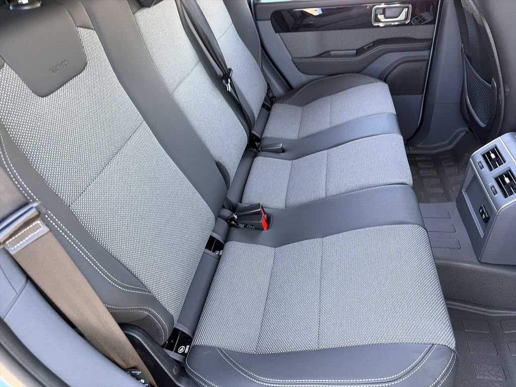 New 2026 INEOS Grenadier Station Wagon AWD/4WD image 19
