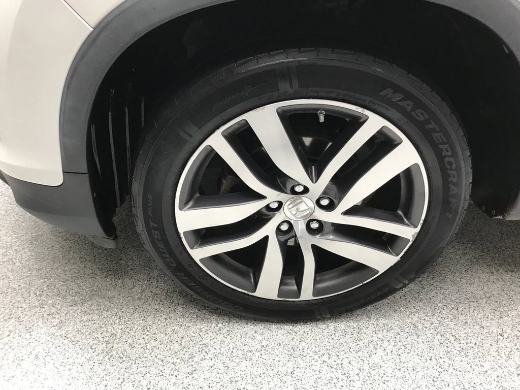 Used 2017 Honda Pilot Elite image 7