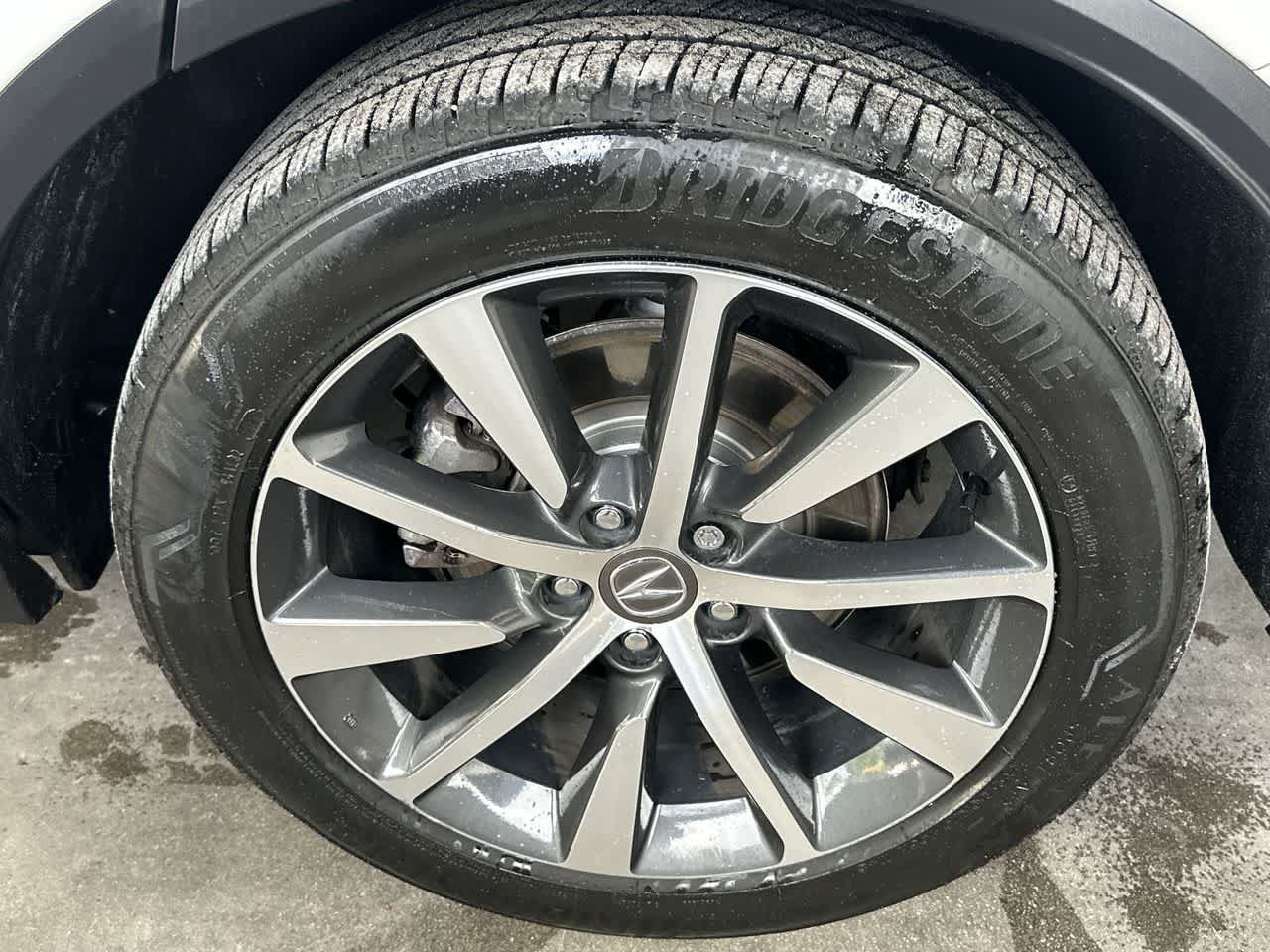 Used 2025 Acura MDX w/ Technology Package FWD image 11