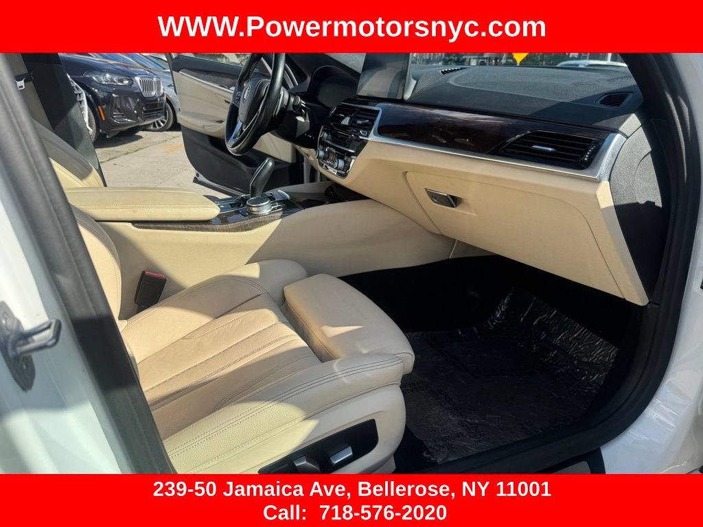 Used 2020 BMW 530i xDrive w/ Convenience Package AWD/4WD image 26