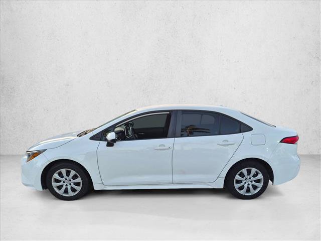 Used 2020 Toyota Corolla LE FWD image 5