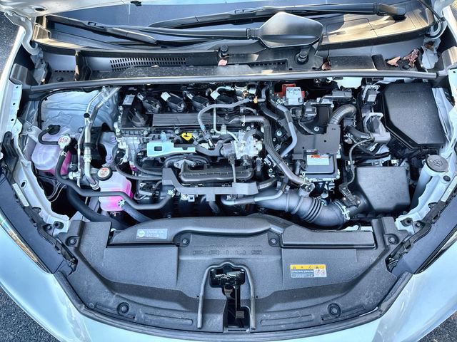 Used 2025 Toyota Prius XLE image 33