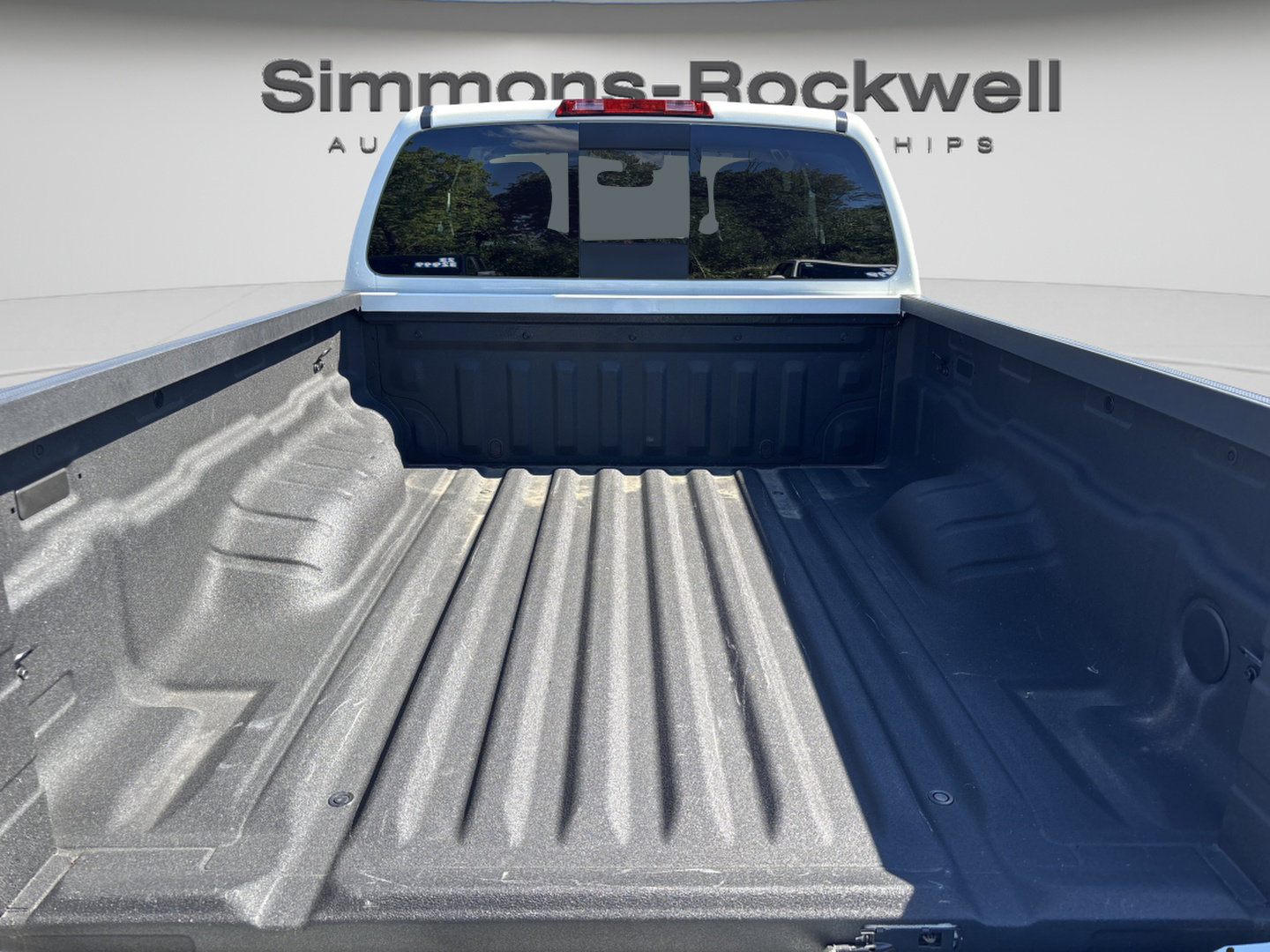Used 2026 Nissan Frontier S RWD image 10