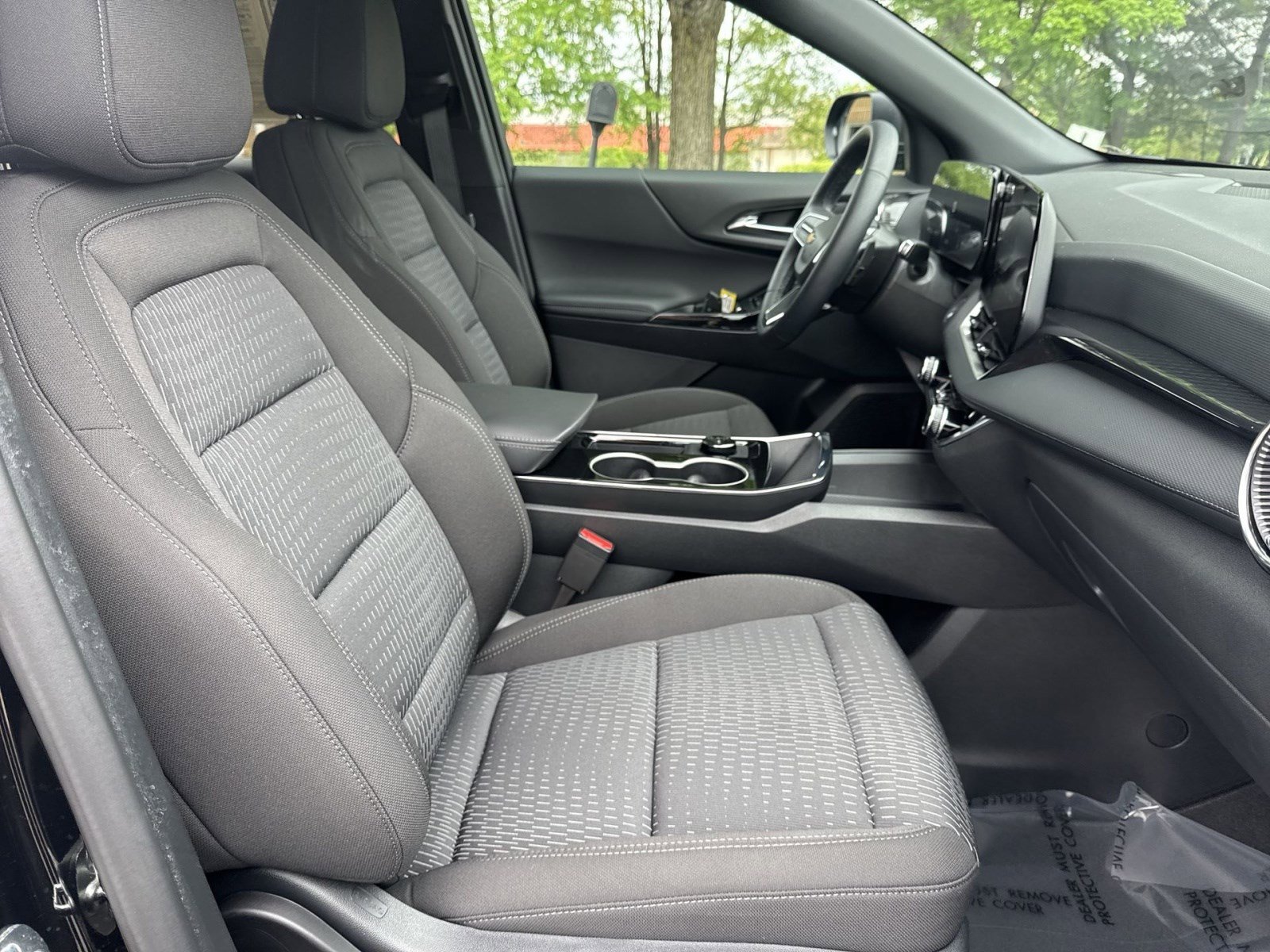 Used 2026 Chevrolet Equinox LT w/ Safety and Technology Package AWD/4WD image 26