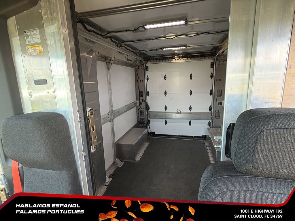 Used 2024 Chevrolet Brightdrop 400 w/ Commercial Equipment Package AWD/4WD image 29