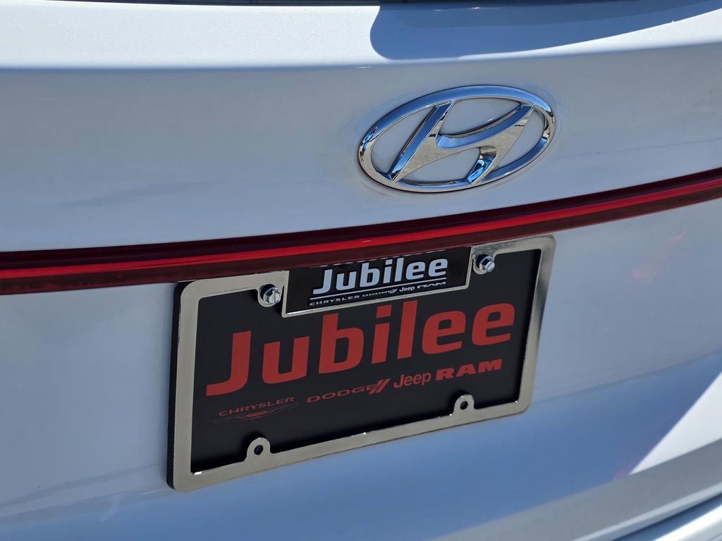 Used 2023 Hyundai Santa Fe SEL image 32