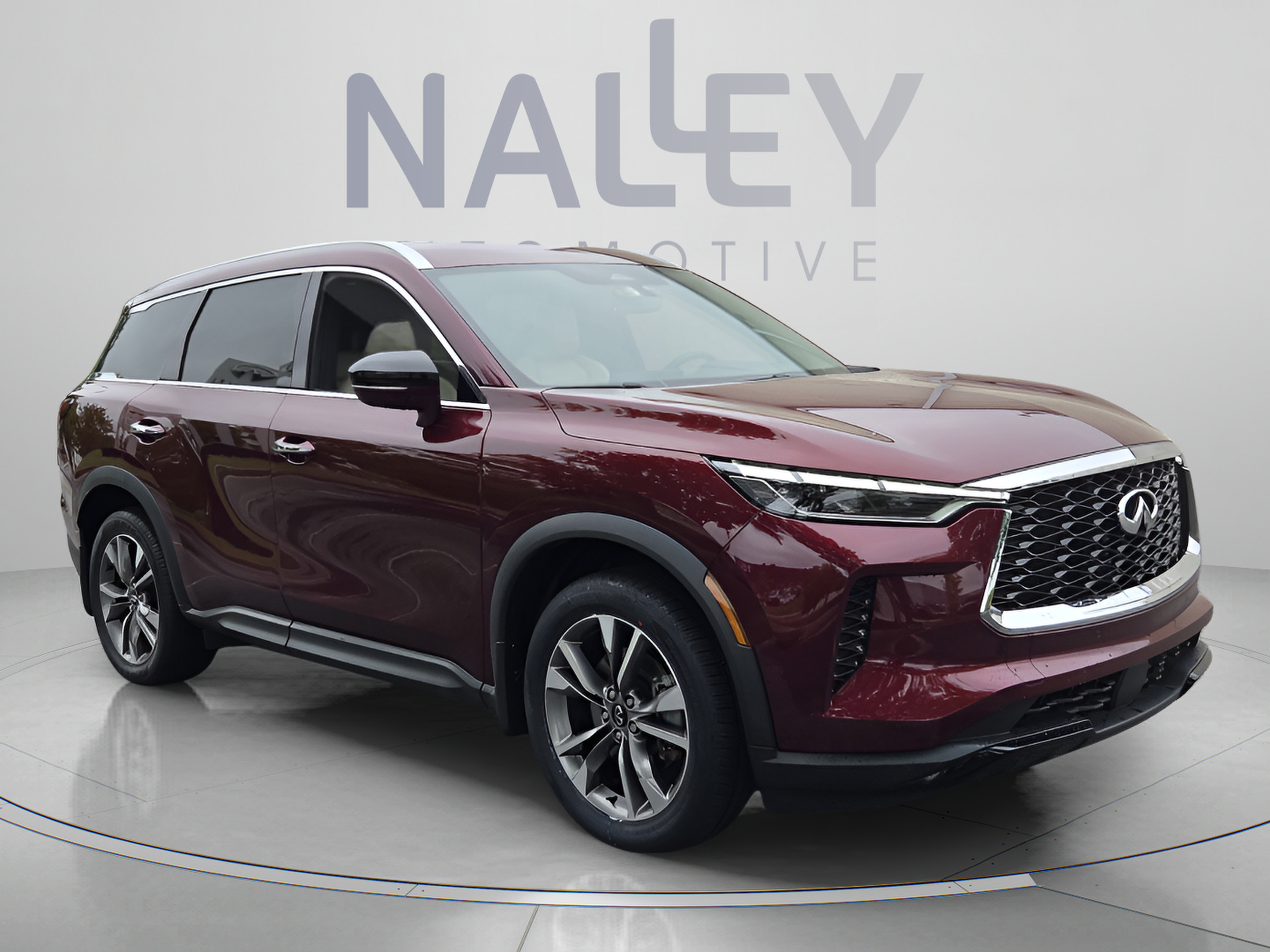 Used 2023 INFINITI QX60 Luxe w/ Cargo Package AWD/4WD image 7
